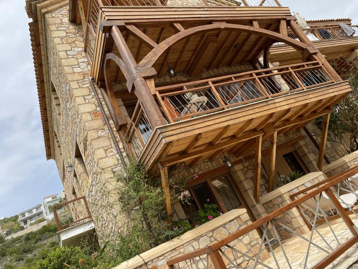 Two-Storey Mansion At The Sea Arkadiko Chorio Buitenkant foto