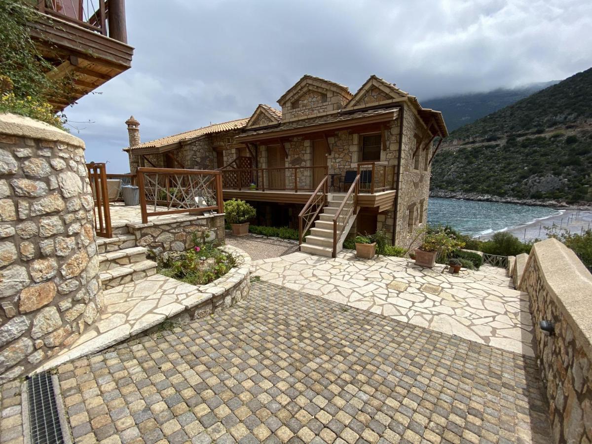 Two-Storey Mansion At The Sea Arkadiko Chorio Buitenkant foto
