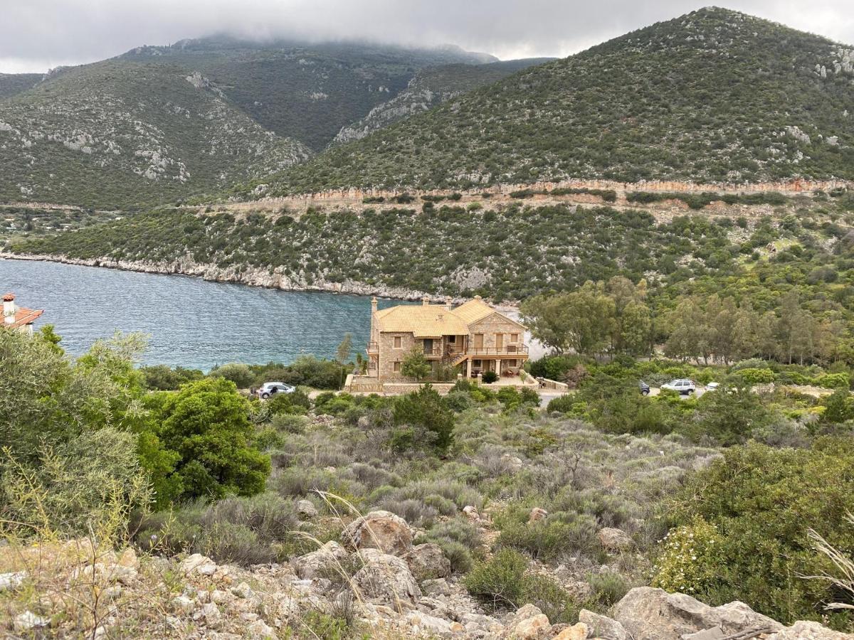 Two-Storey Mansion At The Sea Arkadiko Chorio Buitenkant foto