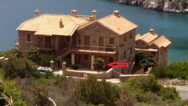 Two-Storey Mansion At The Sea Arkadiko Chorio Buitenkant foto